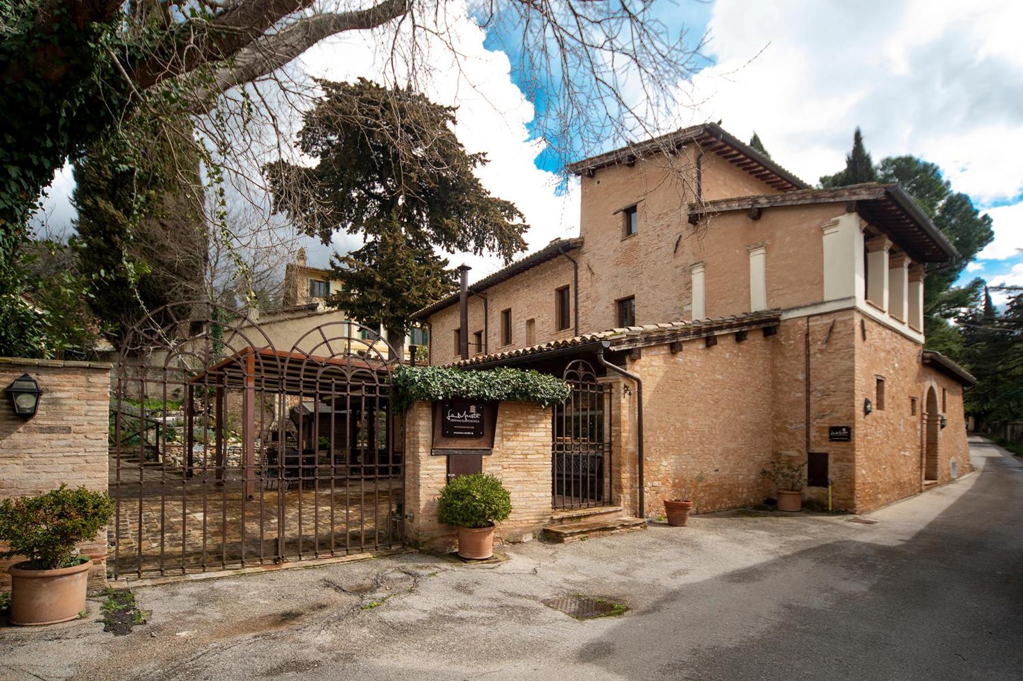 Vila La Maesta Antica Dimora Di Campagna Foligno Exteriér fotografie